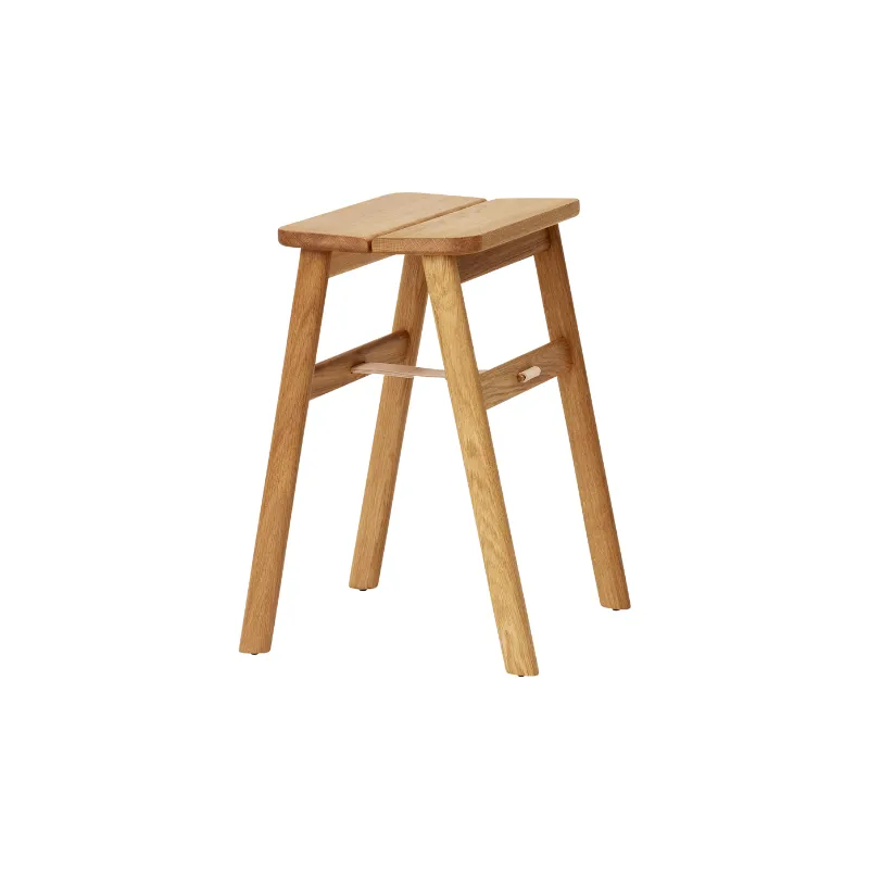 Angle Foldable Stool – olieret eg
