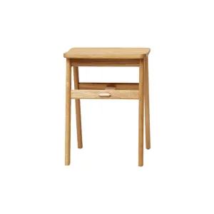 Angle Foldable Stool – olieret eg