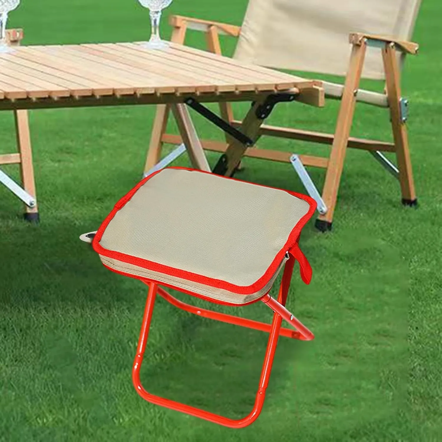 Camping Stool Folding Chair Compact Zipper Handbag Folding Stool Outdoor Footstool for Concert Barbecue Patio Fishing Garden, Khaki Red