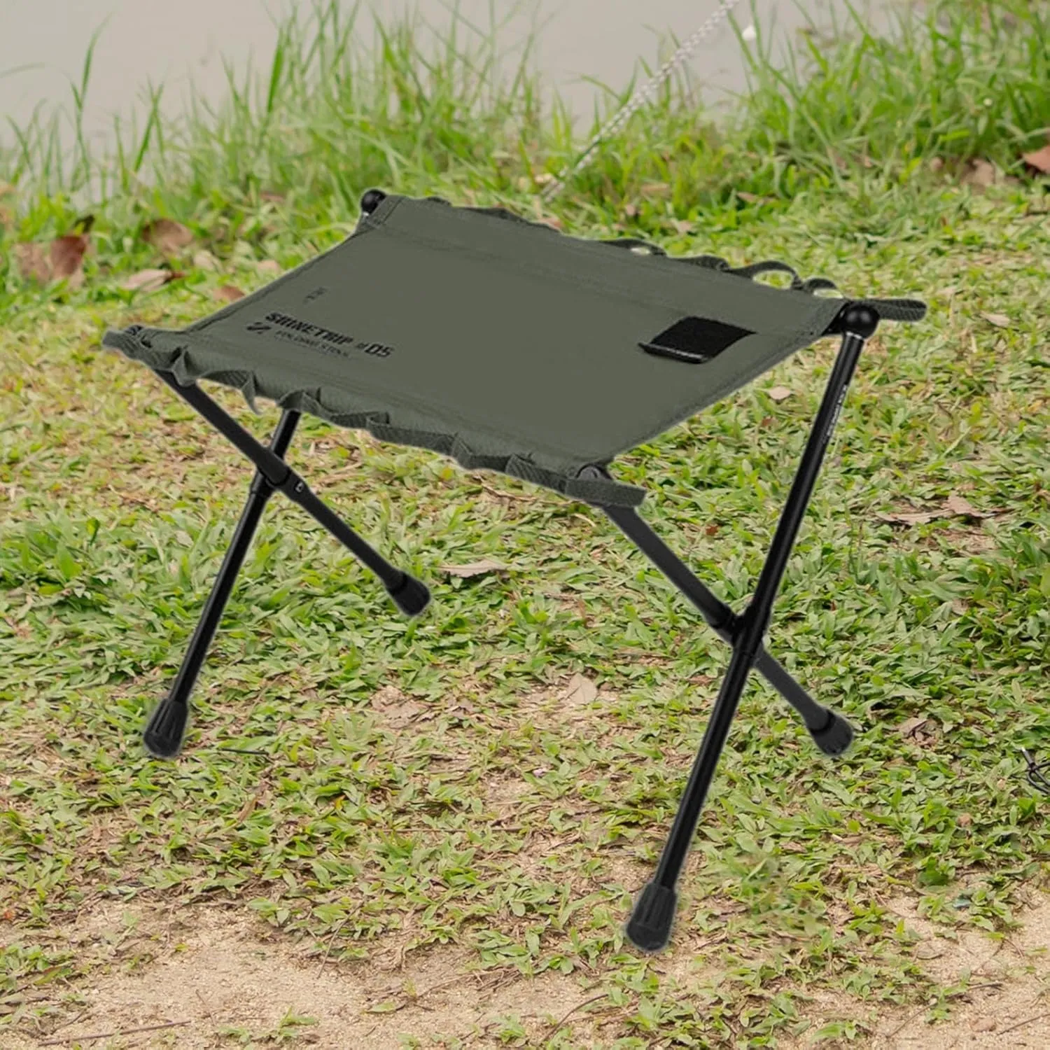 Camping Stool Portable Folding Stool Reusable Practical Fishing Chair Recliner Foot Rest Chair Footrest for Beach, Green