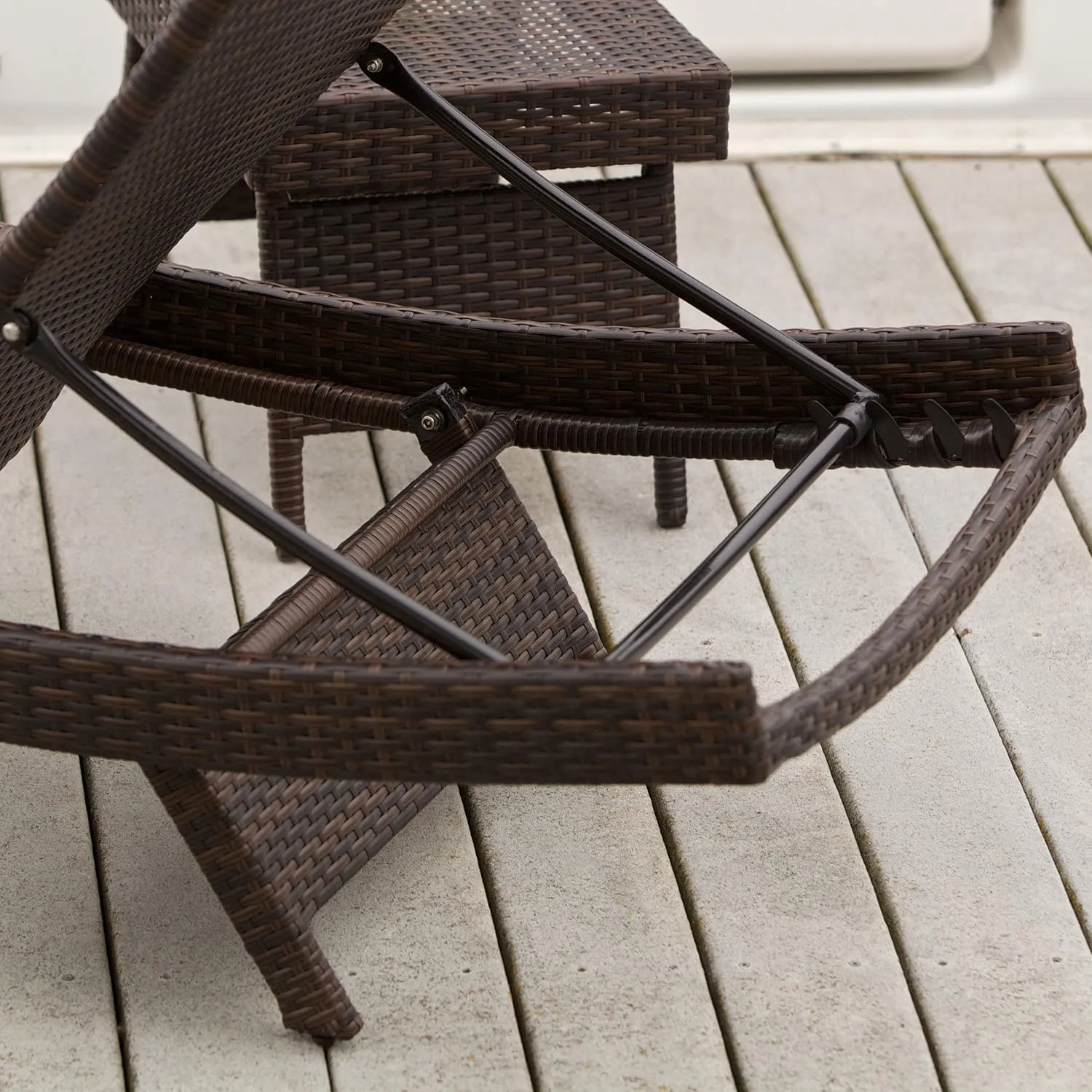 Christopher Knight Home Salem Outdoor Wicker Adjustable Chaise Lounge, Multibrown