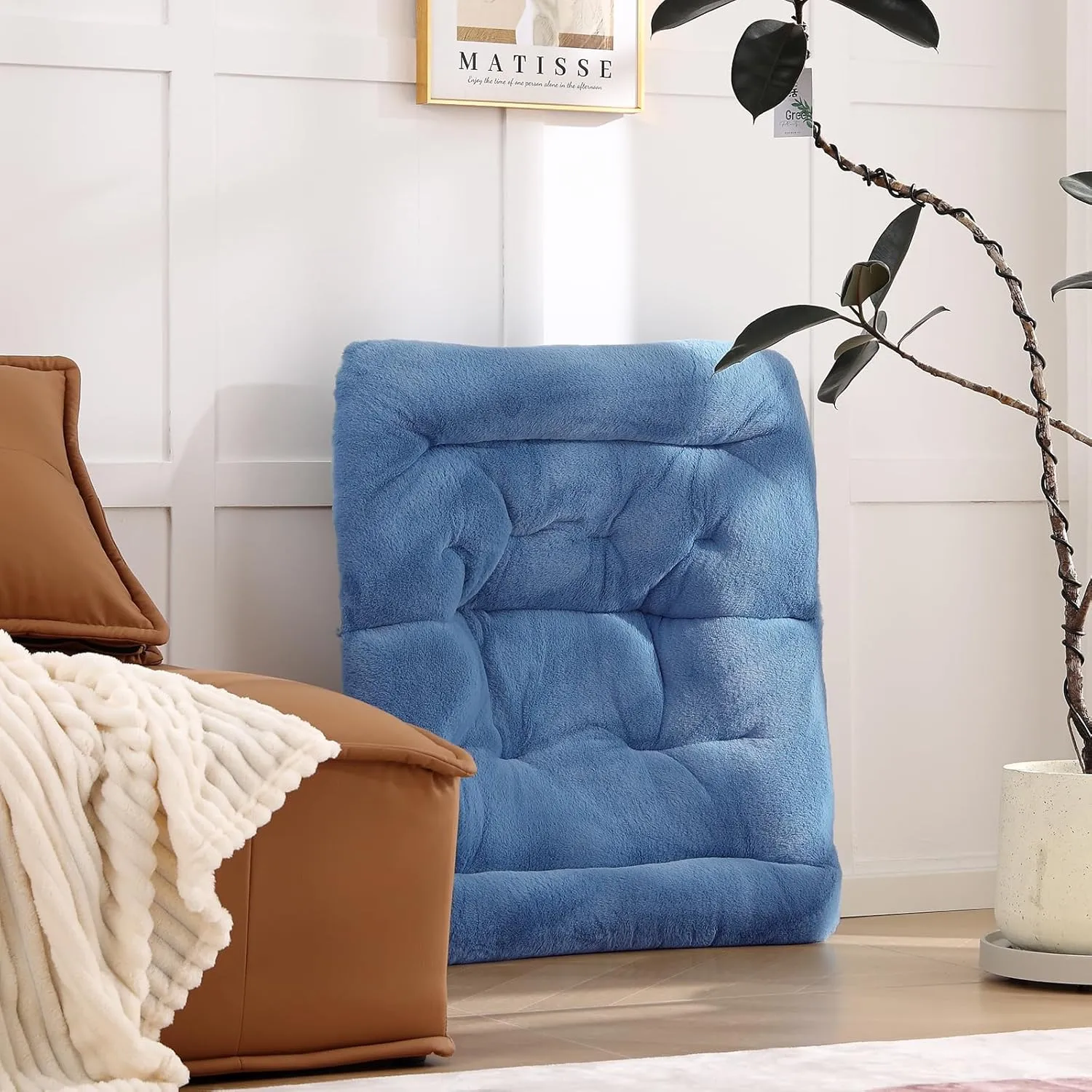 Comfy Folded Chair with Ottoman, Oversized Folding Faux Fur Chair Soft Furry Lounge Lazy Chair with Metal Frame Moon Chair Accent Chair for Bedroom, Living Room, Dorm Rooms