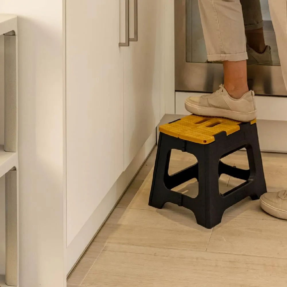 COMPACT BAMBOO ON TOP FOLDABLE 27CM STOOL