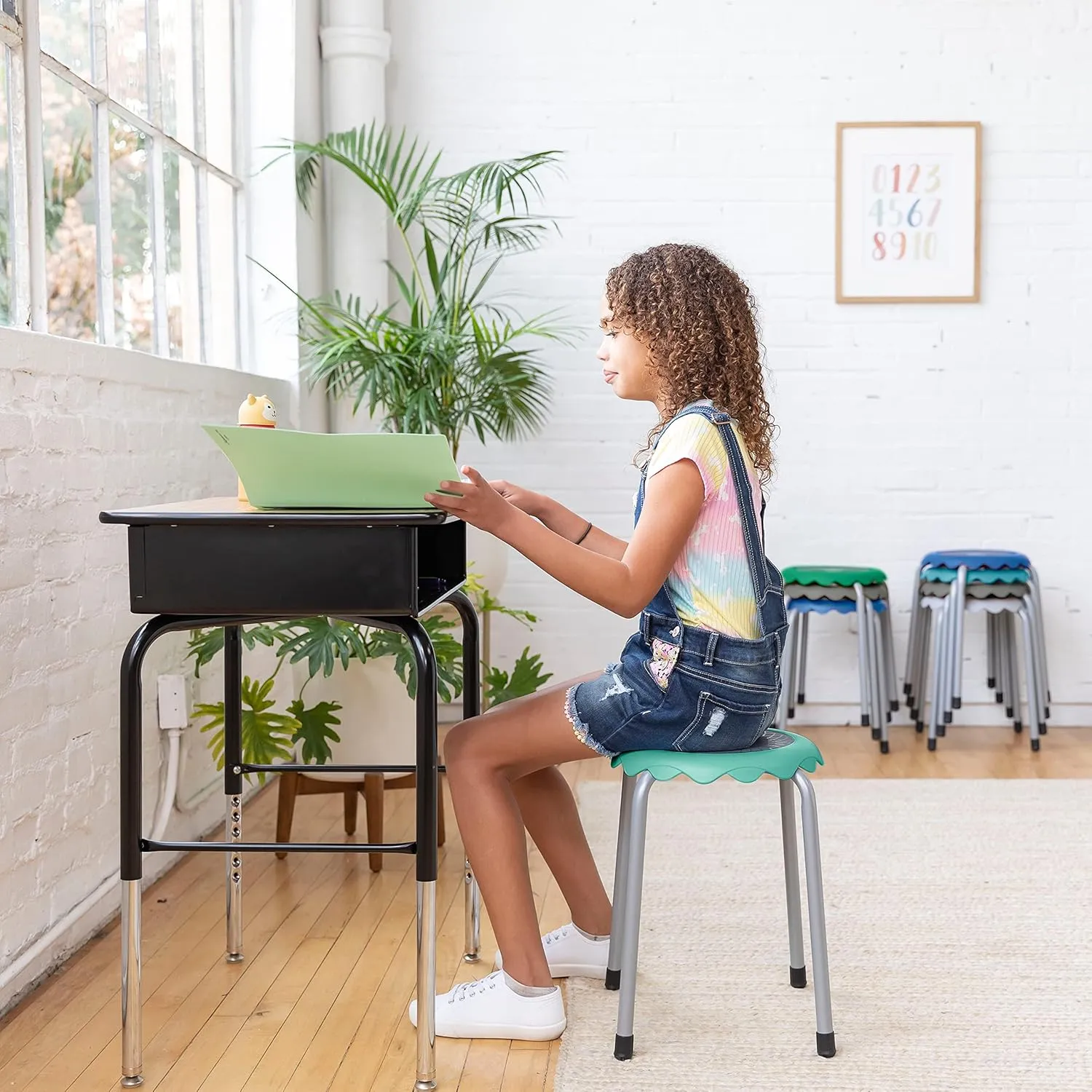 ECR4Kids Daisy Stackable Stool Set, Flexible Seating, Contemporary, 8-Piece