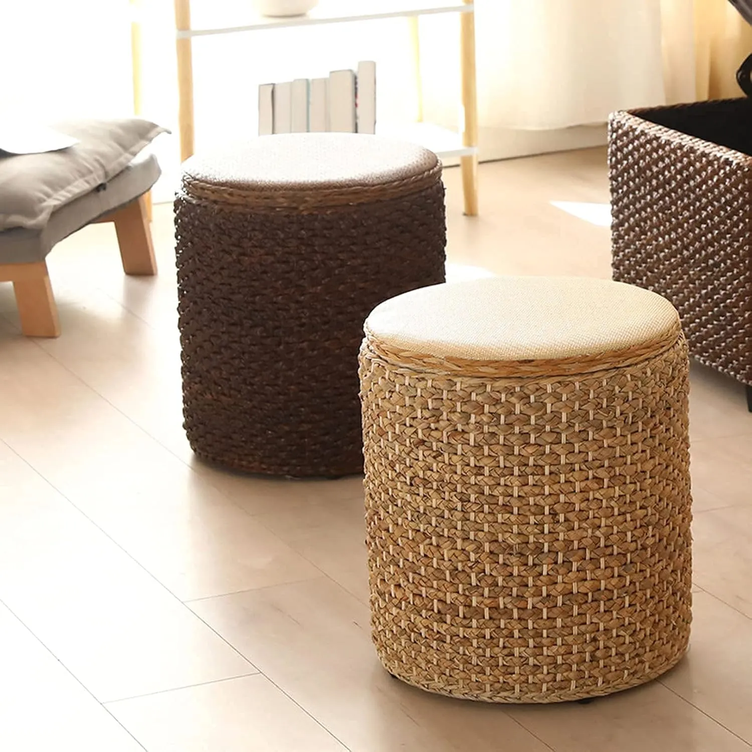 Footstool Foot Stool Practical Rattan Weaving Family Clothing Box, Foot Stool Non-Woven Multi Functional Shoes Stool Round Storage Boxes Home Decor Chair