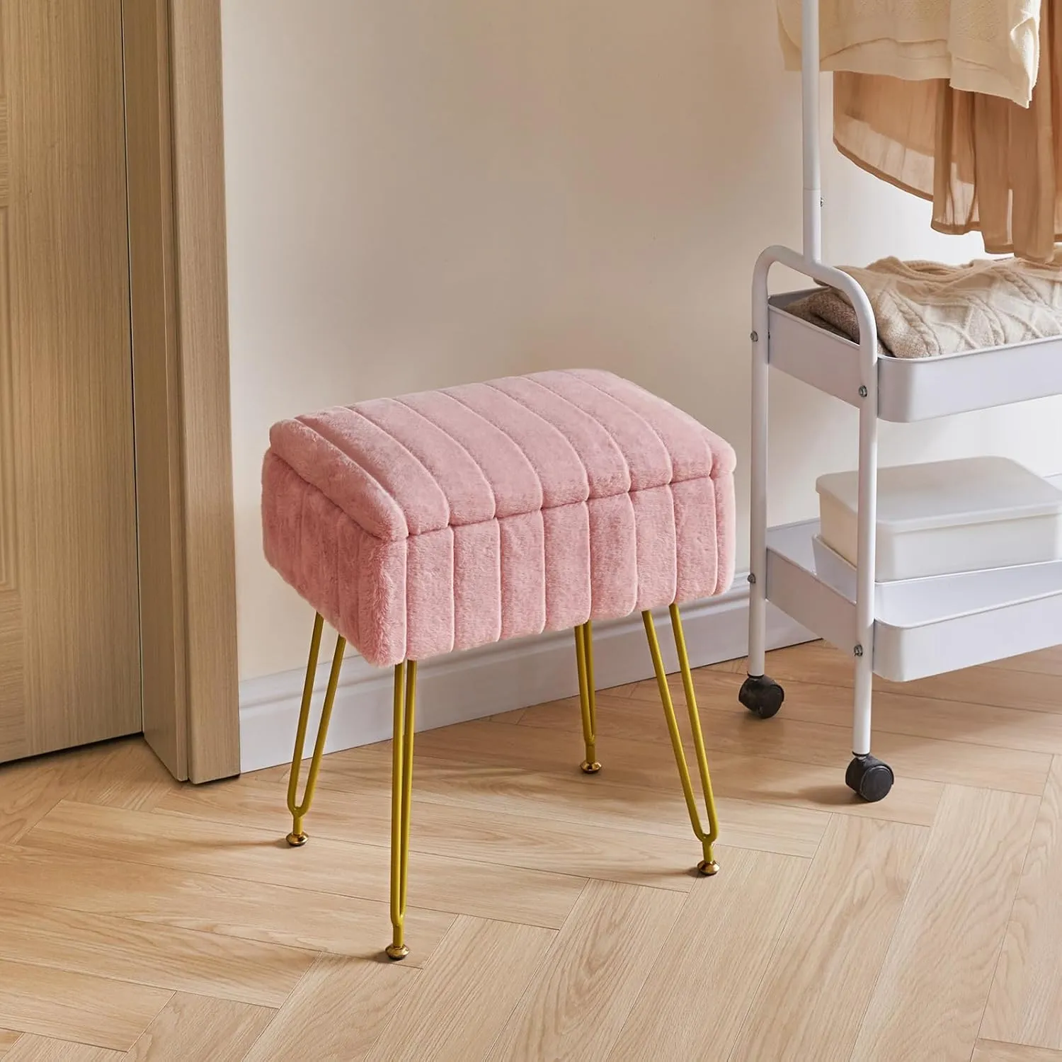 IBUYKE Stool Chair with Storage Space, Footrest Footstool Ottoman, Small Side Table, with 4 Metal Legs, with Anti-Slip Feet, for Makeup Room, Bedroom, Faux Fur, Pink LG-50P