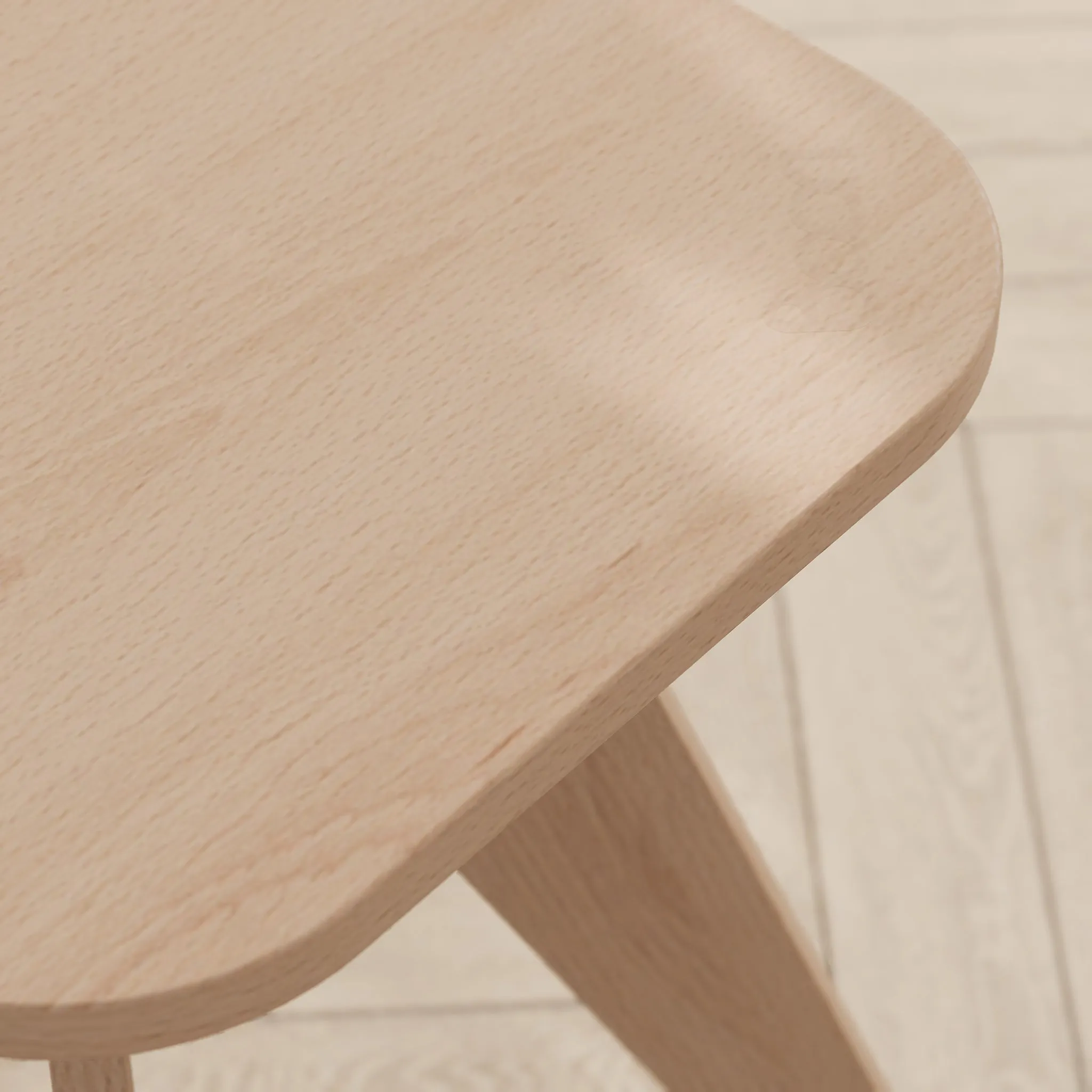 Leaf Stool
