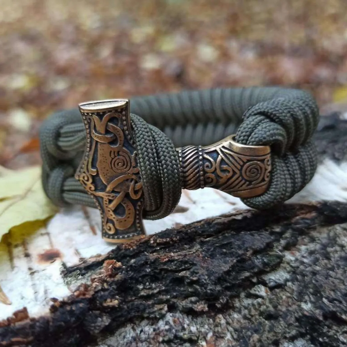 Mjolnir replica paracord bracelet