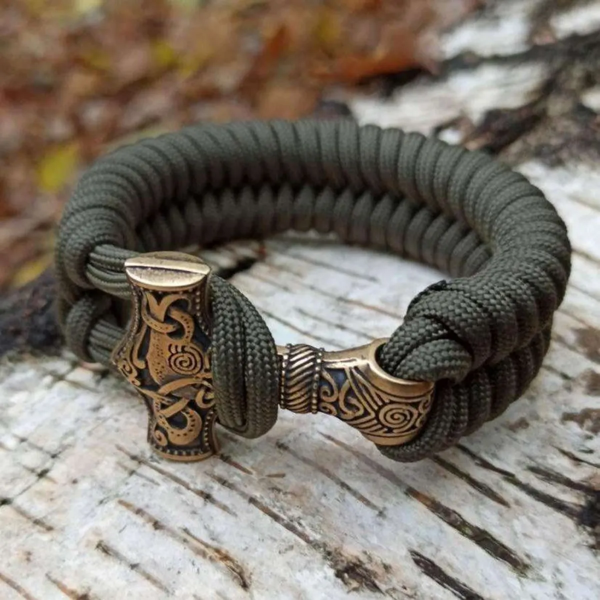 Mjolnir replica paracord bracelet