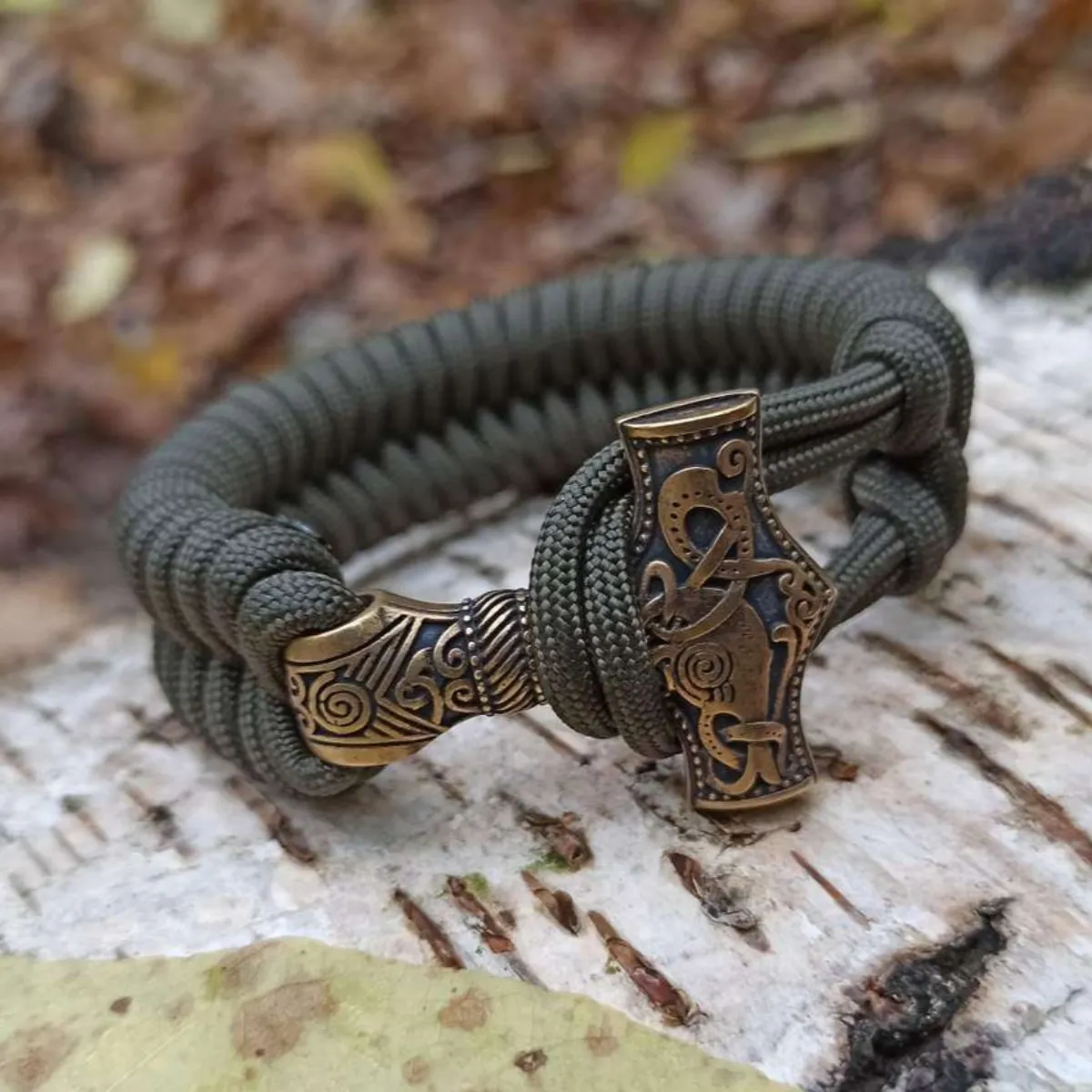 Mjolnir replica paracord bracelet