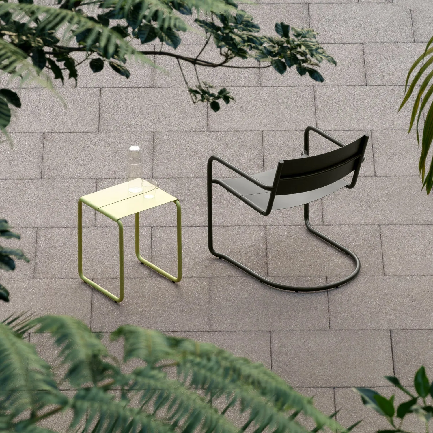 NINE Sine Stool
