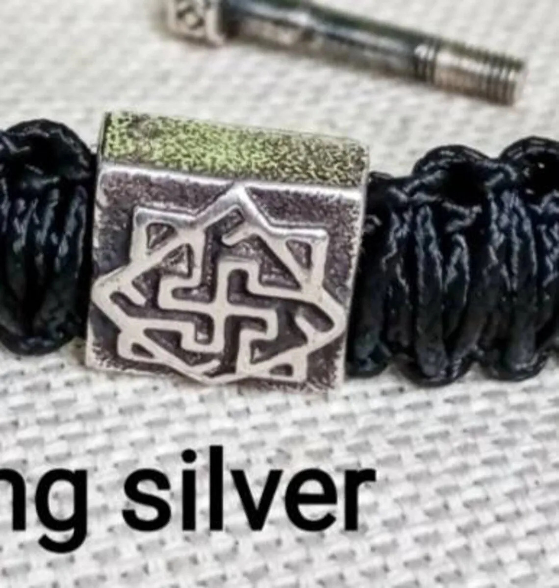 Paracord bracelet. Vikings jewelry for men. Black Celtic bangle.