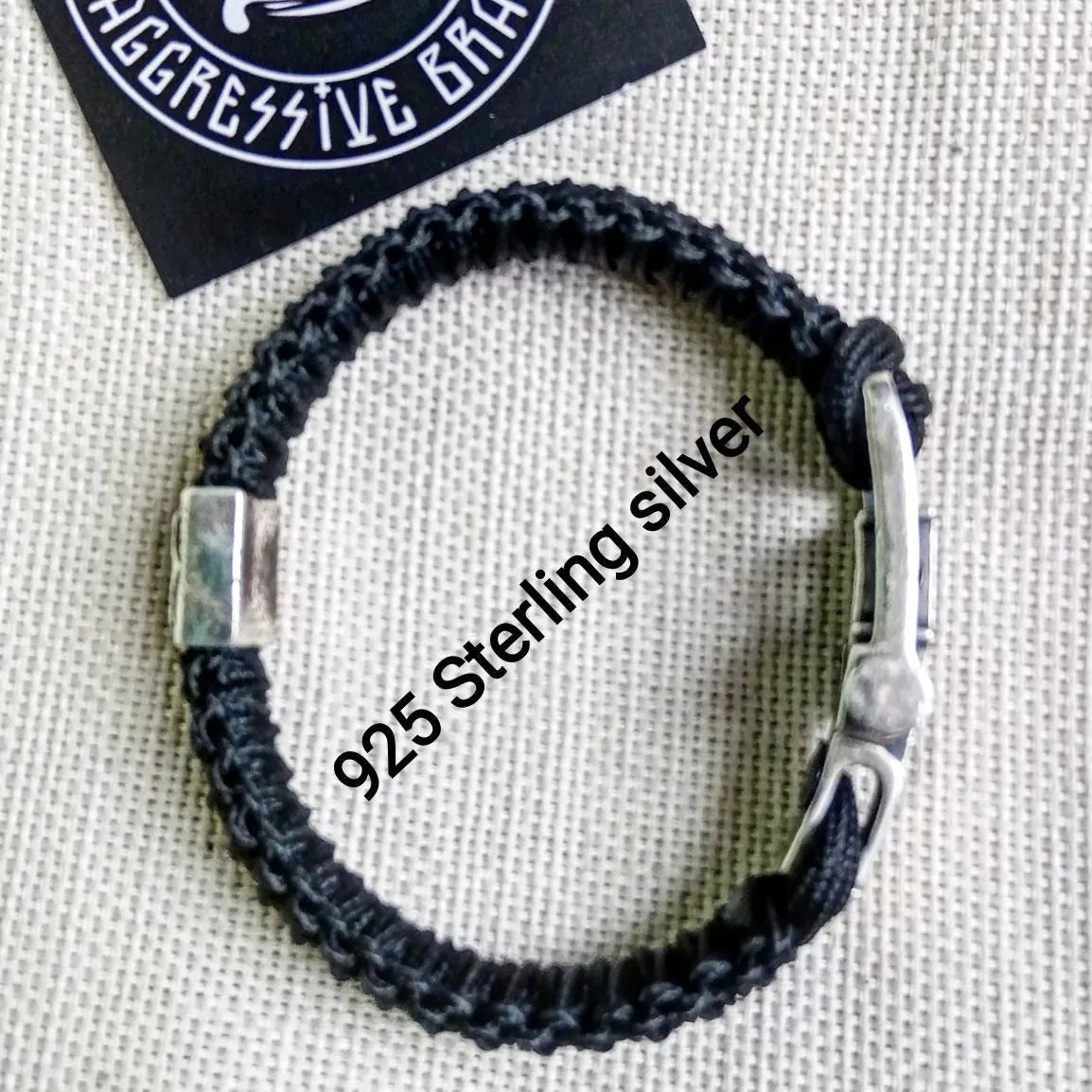 Paracord bracelet. Vikings jewelry for men. Black Celtic bangle.