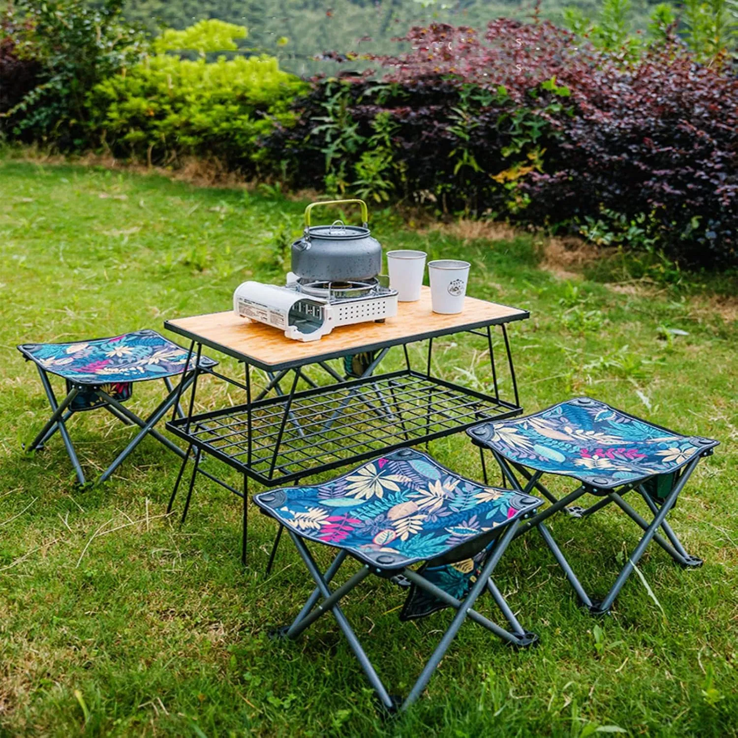 Portable Folding Camping Stool Portable Folding Stool for Outdoor Camping Walking Hiking Fishing with Carry Bag. (Black)