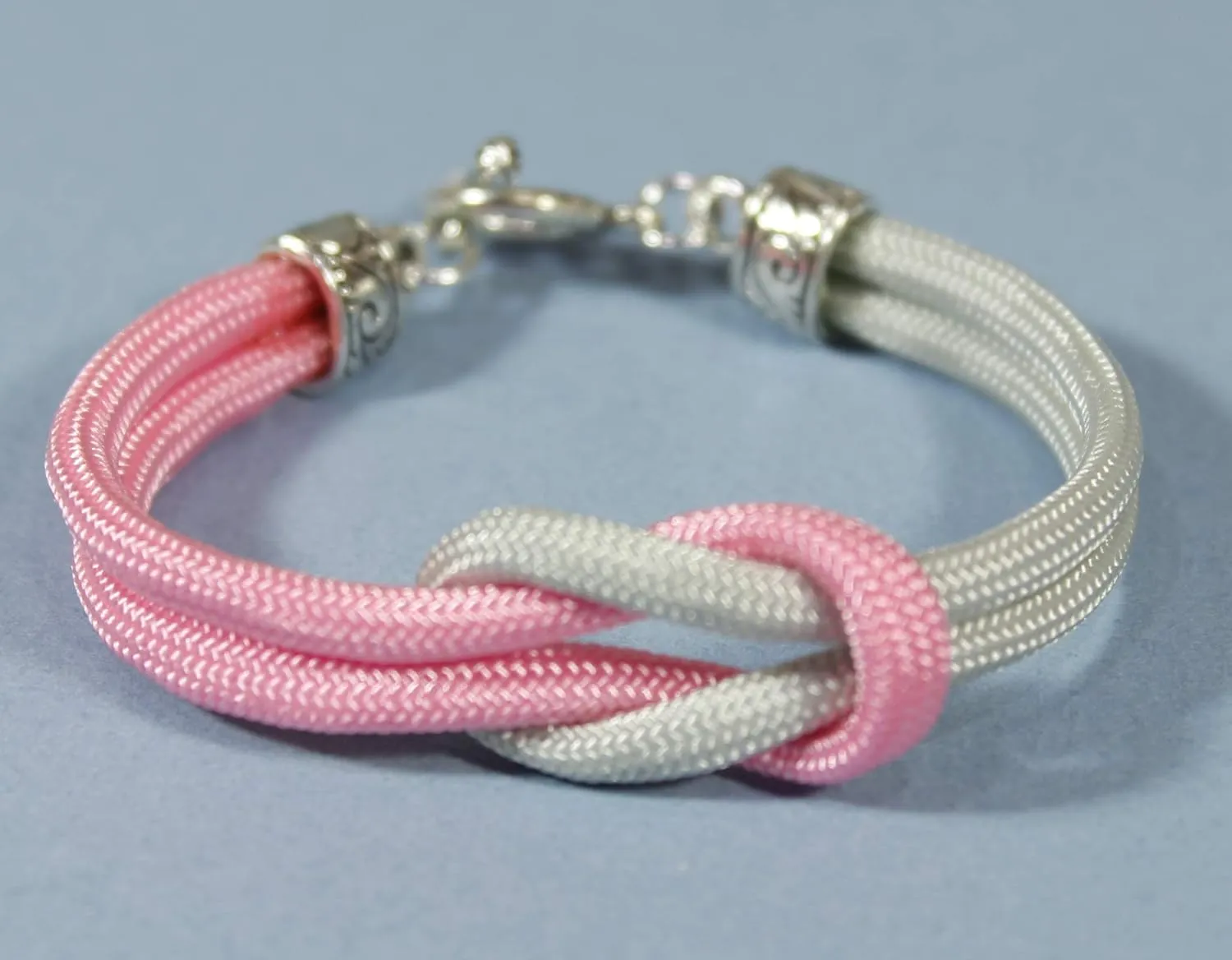 Reef Knot, Square Knot Paracord Bracelet with Toggle Clasp