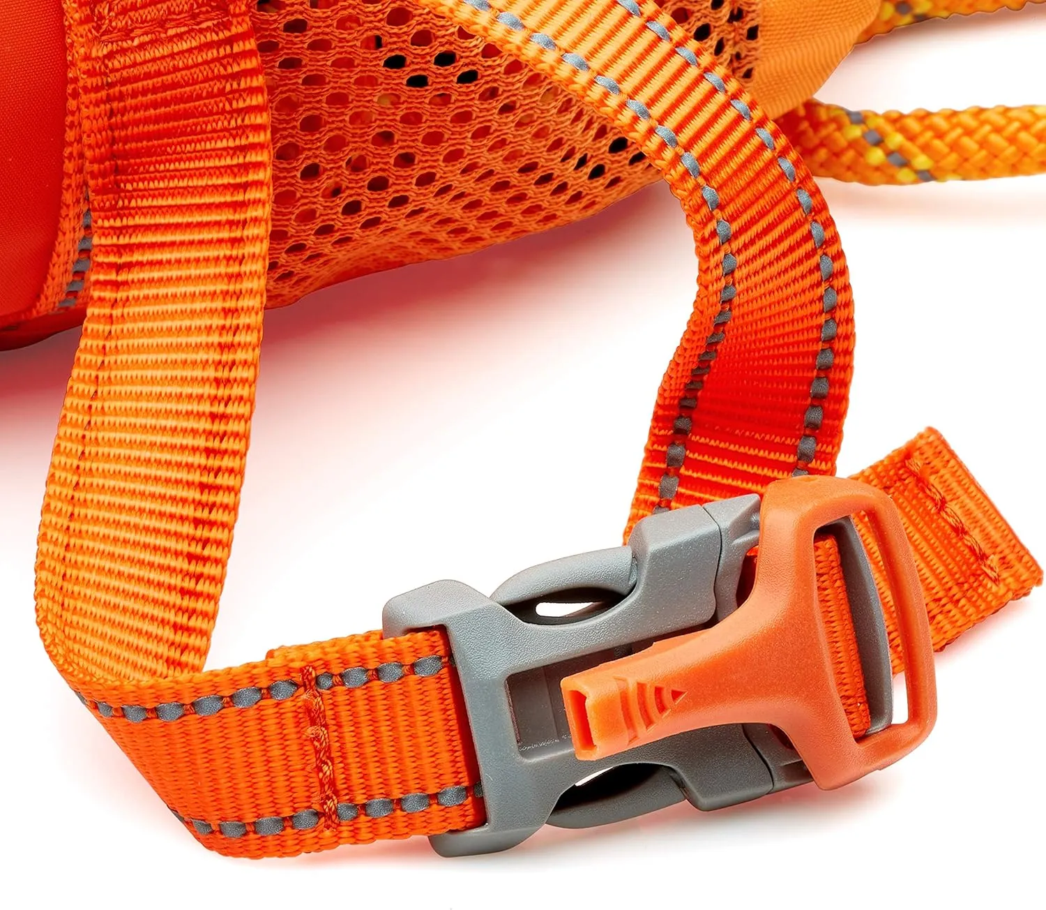 Skog Å Kust Rescue Throw Rope Bag with 50 Feet of 5/16" Floating Reflective Line and Integrated Whistle Clip