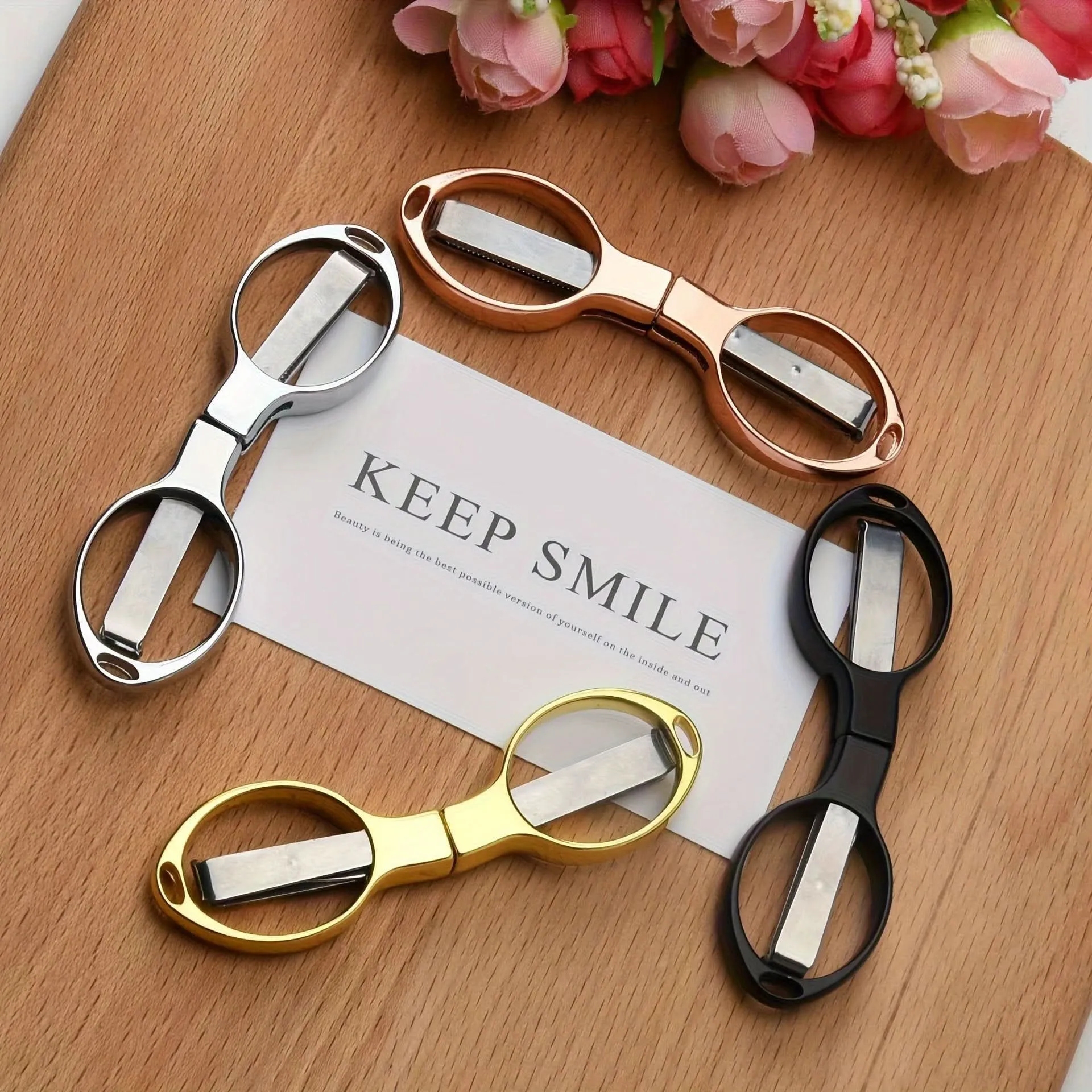 Stainless Steel Folding Scissors – Rust-Proof, Multi-Purpose Tool (1 pc.)