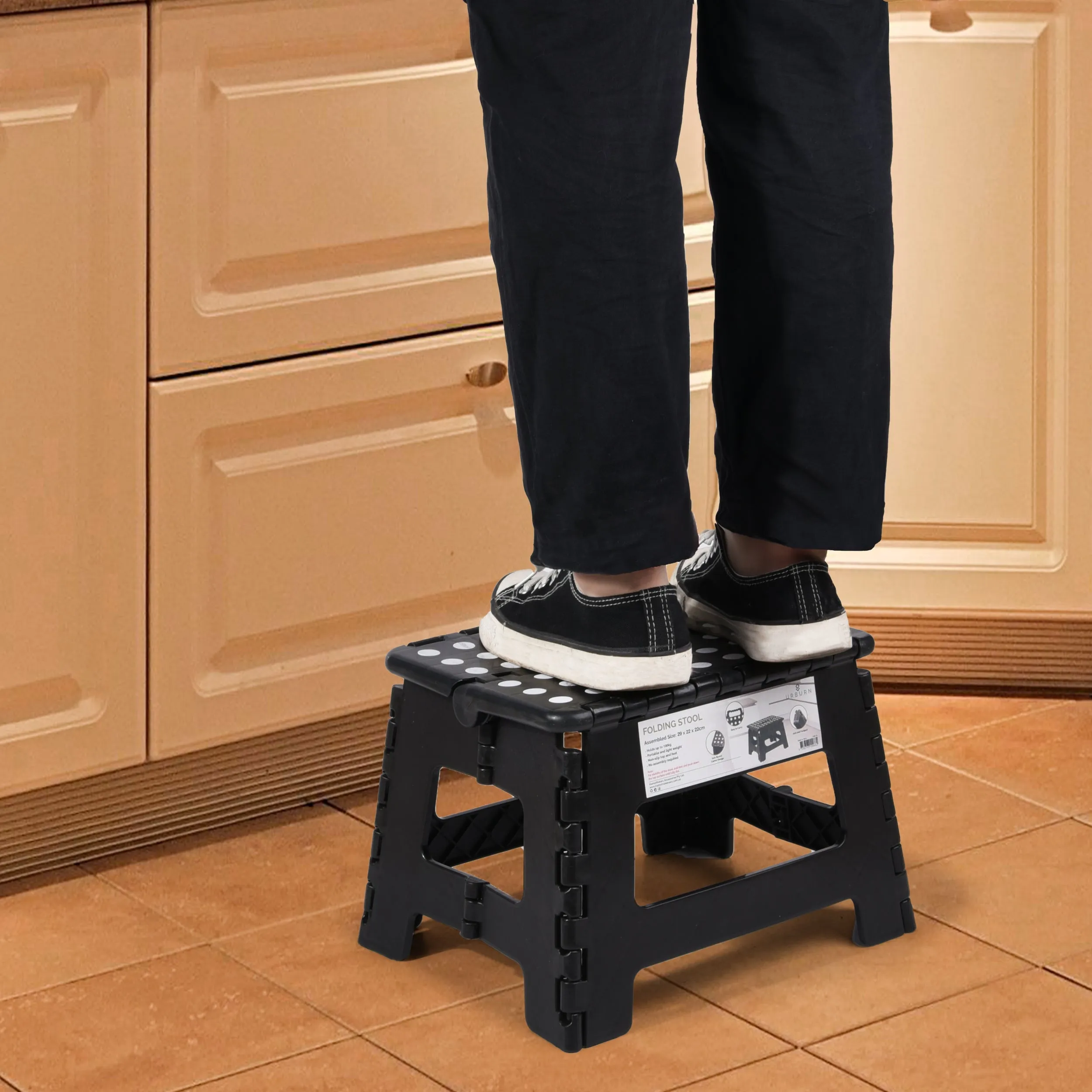 Urburn Small Foldable Step Stool - Black/White