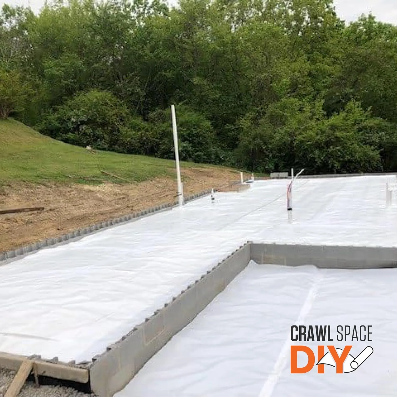 Whitecap - Crawl Space Vapor Barrier - 12 Mil (12' x 100'), Thick Plastic sheeting, Drop Cloth Moisture Barrier Covering for Crawl Space Encapsulation, Heavy Duty Polyethylene, White Woven Sheeting